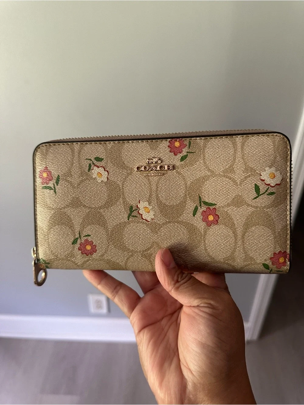 Coach Accordion Zipper Around Wallet with floral Print